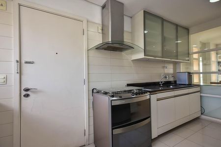 Apartamento à venda com 211m², 4 quartos e 3 vagas Apartamento à venda com 211m², 4 quartos e 3 vagasCozinha