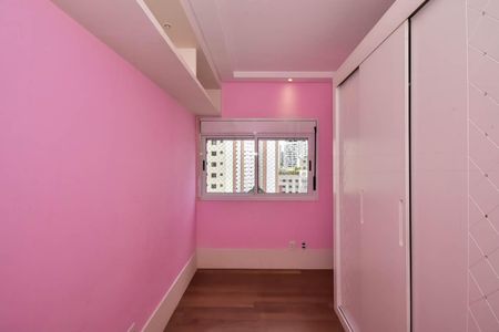 Apartamento à venda com 211m², 4 quartos e 3 vagas Apartamento à venda com 211m², 4 quartos e 3 vagasQuarto 1