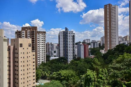 Apartamento à venda com 211m², 4 quartos e 3 vagas Apartamento à venda com 211m², 4 quartos e 3 vagasVista da Suíte 1