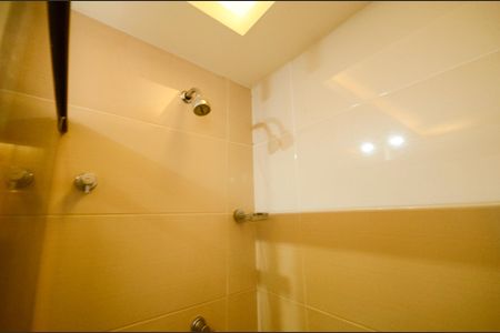 Apartamento à venda com 126m², 3 quartos e 1 vaga Apartamento à venda com 126m², 3 quartos e 1 vagaBanheiro/Suíte 2