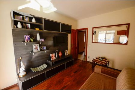 Apartamento à venda com 126m², 3 quartos e 1 vaga Apartamento à venda com 126m², 3 quartos e 1 vagaQuarto 1