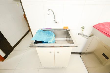 Apartamento à venda com 126m², 3 quartos e 1 vaga Apartamento à venda com 126m², 3 quartos e 1 vagaLavanderia