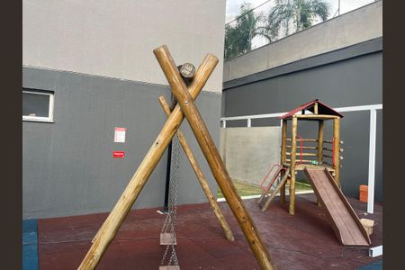 Apartamento à venda com 36m², 2 quartos e sem vagaÁrea comum - Playground