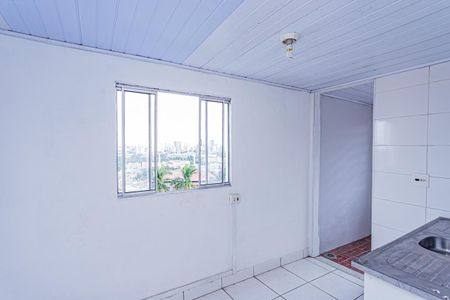 Casa para alugar com 60m², 2 quartos e 1 vaga Casa para alugar com 60m², 2 quartos e 1 vagaCozinha