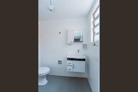 Casa para alugar com 60m², 2 quartos e 1 vaga Casa para alugar com 60m², 2 quartos e 1 vagaBanheiro