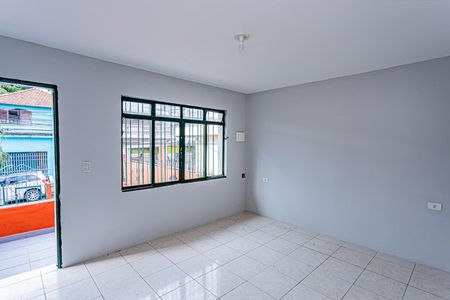 Casa para alugar com 60m², 2 quartos e 1 vaga Casa para alugar com 60m², 2 quartos e 1 vagaSala