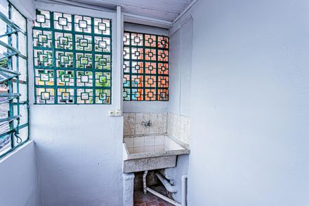 Casa para alugar com 60m², 2 quartos e 1 vaga Casa para alugar com 60m², 2 quartos e 1 vagaÁrea de Serviço