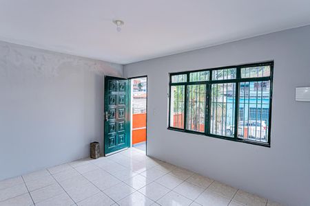 Casa para alugar com 60m², 2 quartos e 1 vaga Casa para alugar com 60m², 2 quartos e 1 vagaSala