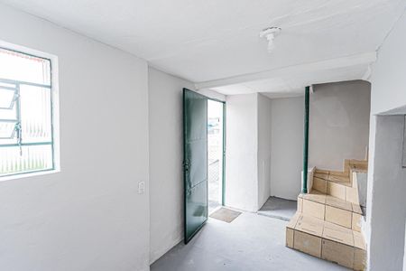 Casa para alugar com 140m², 1 quarto e 1 vaga Casa para alugar com 140m², 1 quarto e 1 vagaQuarto de serviço e porão