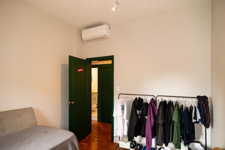 Apartamento para alugar com 90m², 2 quartos e sem vagaQuarto 1