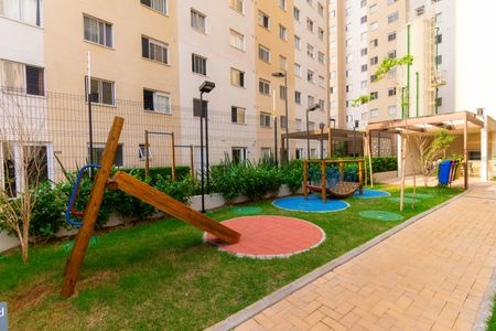 Apartamento à venda com 32m², 2 quartos e sem vaga Apartamento à venda com 32m², 2 quartos e sem vagaÁrea comum - Playground