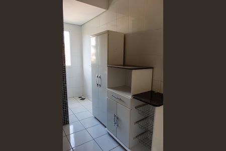 Apartamento para alugar com 55m², 2 quartos e 1 vaga Apartamento para alugar com 55m², 2 quartos e 1 vagaCozinha