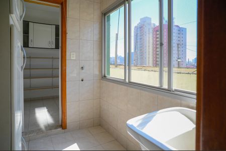 Apartamento à venda com 72m², 2 quartos e 1 vaga Apartamento à venda com 72m², 2 quartos e 1 vagaÁrea de Serviço