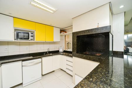 Casa à venda com 160m², 4 quartos e 3 vagasCozinha