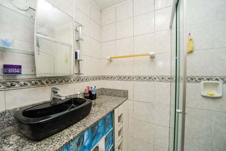 Casa à venda com 160m², 4 quartos e 3 vagasBanheiro 2