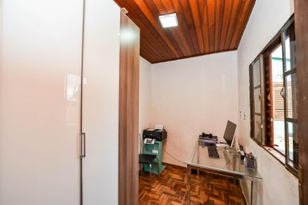 Casa à venda com 160m², 4 quartos e 3 vagasQuarto 3