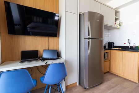 Studio à venda com 28m², 1 quarto e 1 vaga Studio à venda com 28m², 1 quarto e 1 vagaCozinha