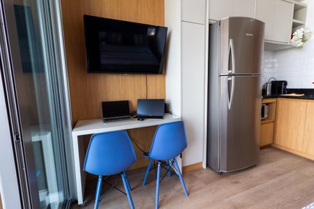 Studio à venda com 28m², 1 quarto e 1 vaga Studio à venda com 28m², 1 quarto e 1 vagaStúdio