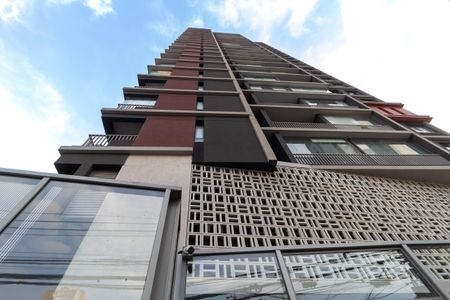 Studio à venda com 28m², 1 quarto e 1 vaga Studio à venda com 28m², 1 quarto e 1 vagaFachada