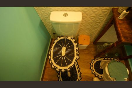 Casa à venda com 160m², 3 quartos e 2 vagasLavabo