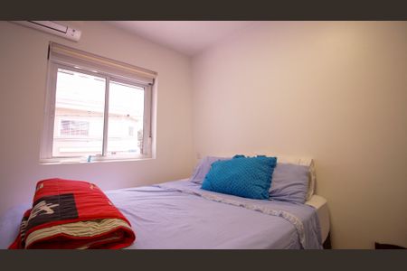 Casa à venda com 160m², 3 quartos e 2 vagasSuíte