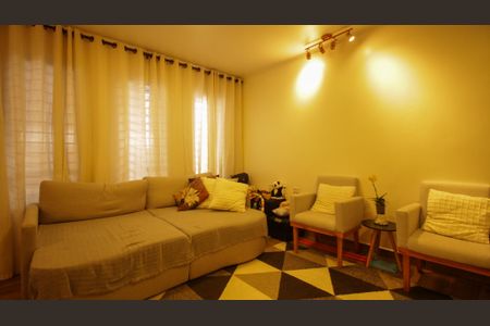 Casa à venda com 160m², 3 quartos e 2 vagasSala