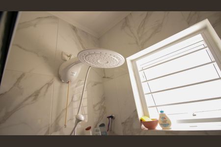 Casa à venda com 160m², 3 quartos e 2 vagasBanheiro da Suíte