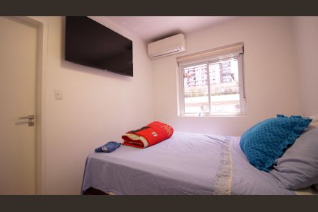 Casa à venda com 160m², 3 quartos e 2 vagasSuíte