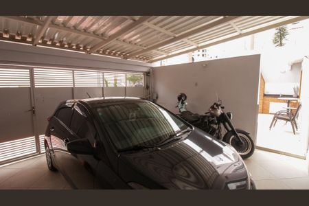 Casa à venda com 160m², 3 quartos e 2 vagasGaragem