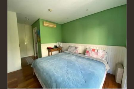 Apartamento à venda com 43m², 1 quarto e 1 vagaFoto 01