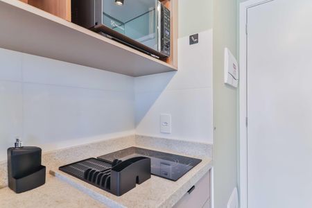 Studio para alugar com 20m², 1 quarto e sem vaga Studio para alugar com 20m², 1 quarto e sem vagaStudio - Quarto e Cozinha