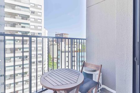 Studio para alugar com 20m², 1 quarto e sem vaga Studio para alugar com 20m², 1 quarto e sem vagaVaranda