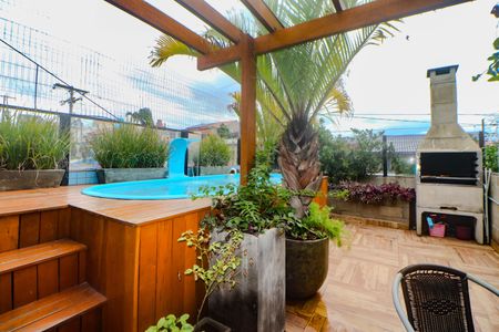 Casa à venda com 180m², 3 quartos e 2 vagasVaranda do Espaço Gourmet