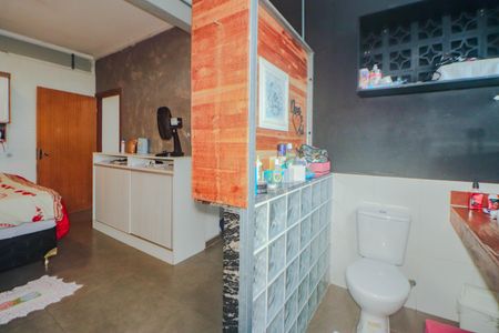 Casa à venda com 180m², 3 quartos e 2 vagasBanheiro da Suíte