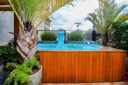 Casa à venda com 180m², 3 quartos e 2 vagasVaranda do Espaço Gourmet