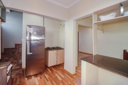 Casa à venda com 180m², 3 quartos e 2 vagasCozinha
