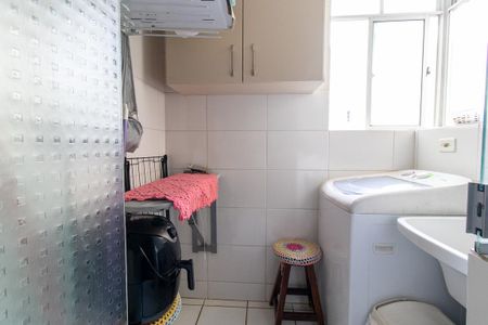 Apartamento para alugar com 69m², 3 quartos e 1 vagaÁrea de Serviço