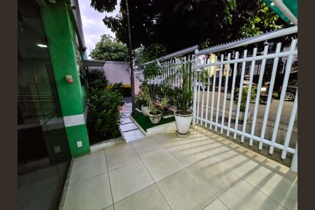 Apartamento à venda com 60m², 2 quartos e 1 vagaÁrea comum