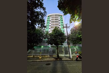 Apartamento à venda com 60m², 2 quartos e 1 vagaFachada