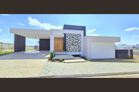 Casa de condomínio à venda com 224m², 3 quartos e 2 vagasFachada da Casa