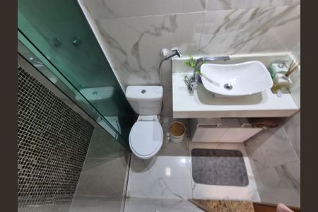 Apartamento à venda com 198m², 3 quartos e 2 vagas Apartamento à venda com 198m², 3 quartos e 2 vagasBanheiro