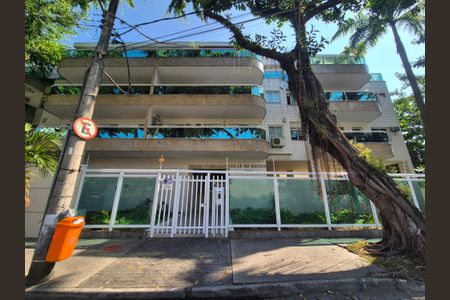 Apartamento à venda com 198m², 3 quartos e 2 vagas