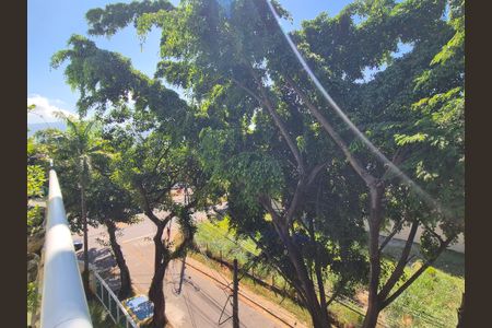 Apartamento à venda com 198m², 3 quartos e 2 vagas Apartamento à venda com 198m², 3 quartos e 2 vagasQuarto 1