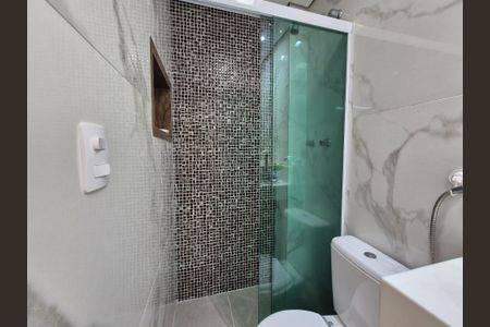 Apartamento à venda com 198m², 3 quartos e 2 vagas Apartamento à venda com 198m², 3 quartos e 2 vagasBanheiro