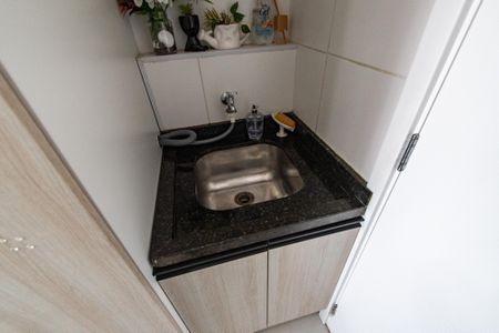 Apartamento à venda com 27m², 1 quarto e sem vagaÁrea de Serviço