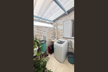 Apartamento à venda com 44m², 2 quartos e 1 vaga Apartamento à venda com 44m², 2 quartos e 1 vagaÁrea de Serviço