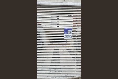 Apartamento à venda com 44m², 2 quartos e 1 vaga Apartamento à venda com 44m², 2 quartos e 1 vagaFachada