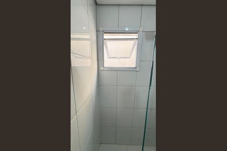 Apartamento à venda com 44m², 2 quartos e 1 vaga Apartamento à venda com 44m², 2 quartos e 1 vagaBanheiro