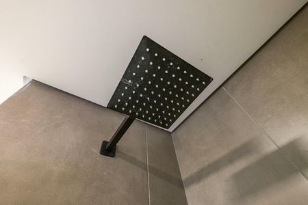 Studio à venda com 27m², 1 quarto e sem vaga Studio à venda com 27m², 1 quarto e sem vagaBanheiro