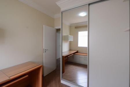 Casa de condomínio à venda com 101m², 3 quartos e 2 vagasQuarto 2